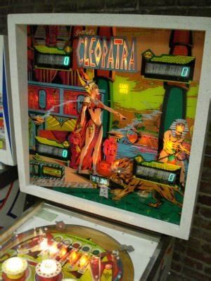Cleopatra Pinball Machine (Gottlieb, 1977) .